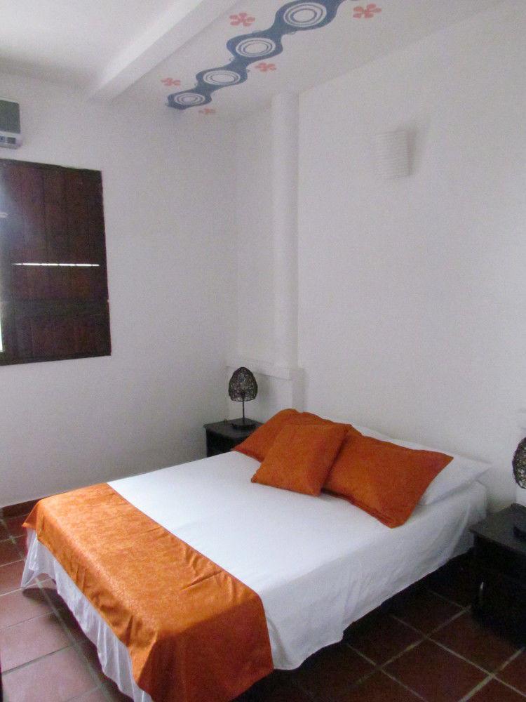 Hostel Santa Marta Bagian luar foto