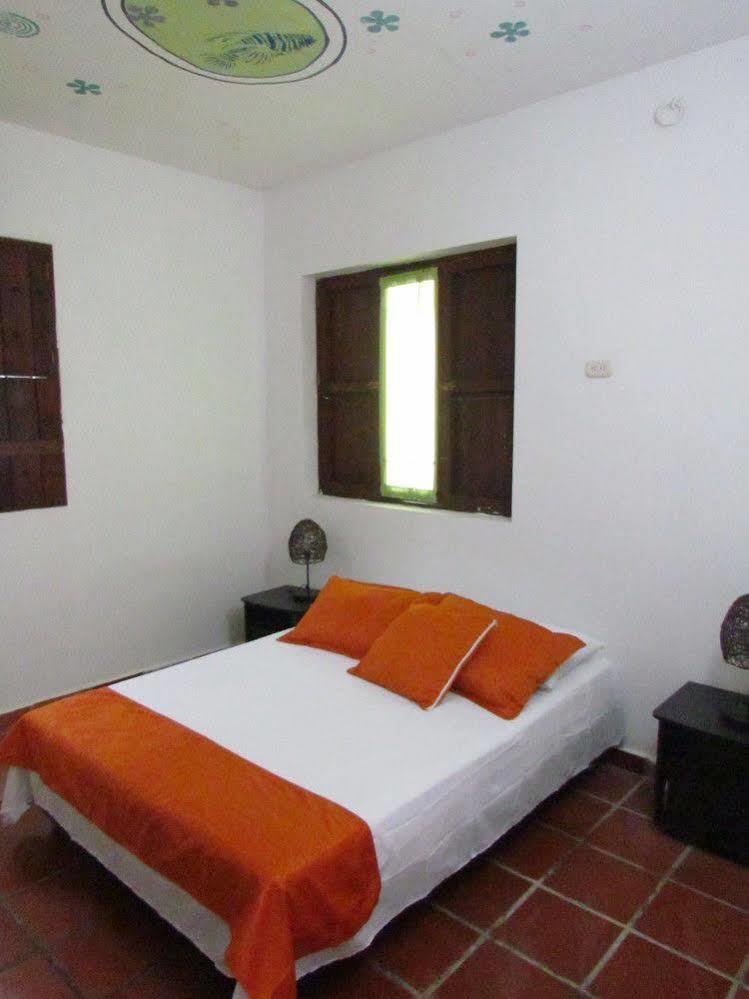 Hostel Santa Marta Bagian luar foto